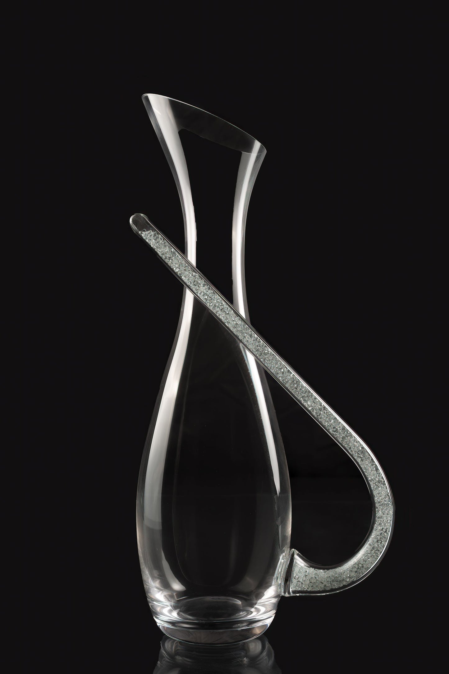 Crystal handle Vase Decanter