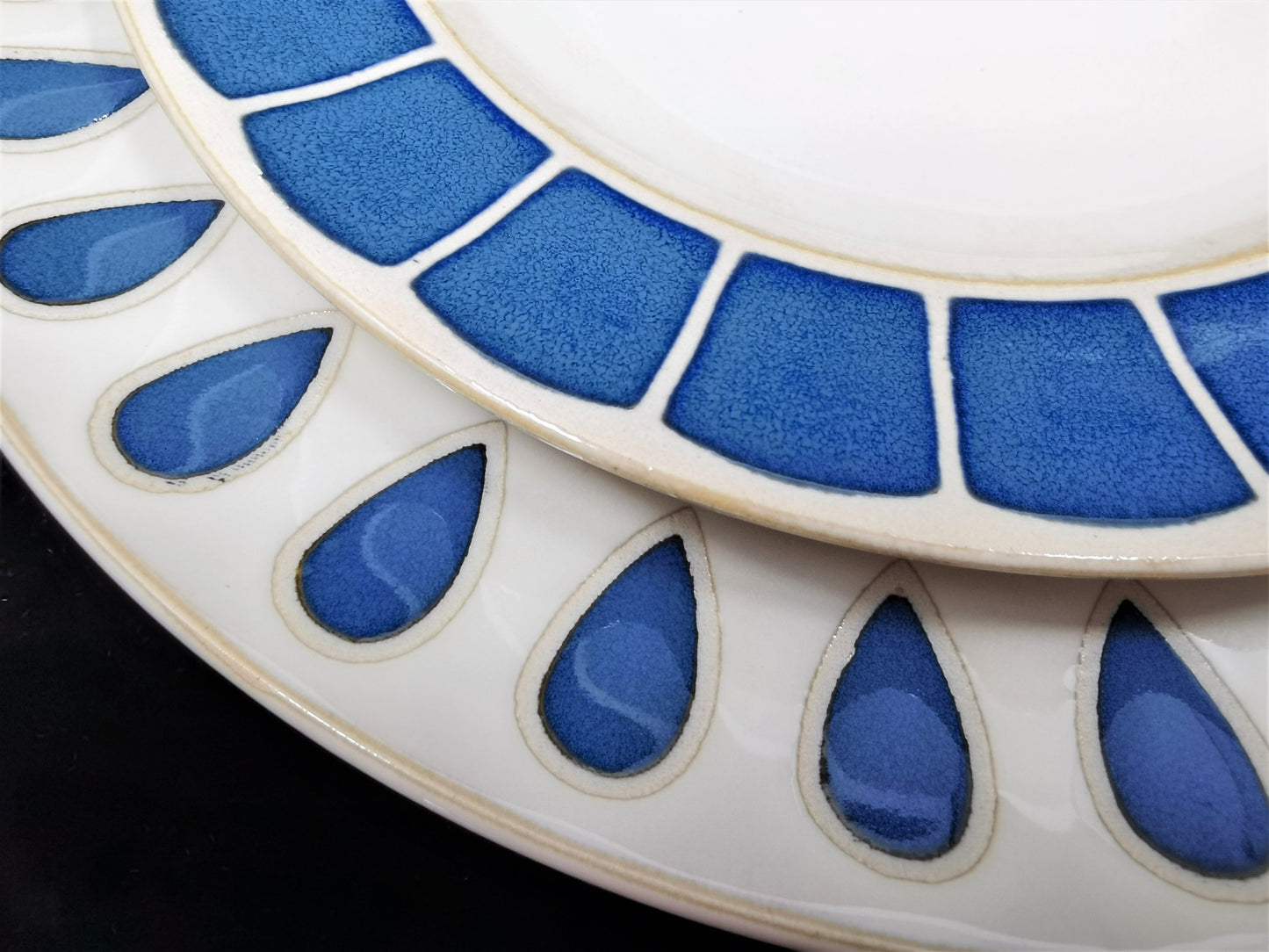 azurite blue pavo dinner plate set / stoneware plate