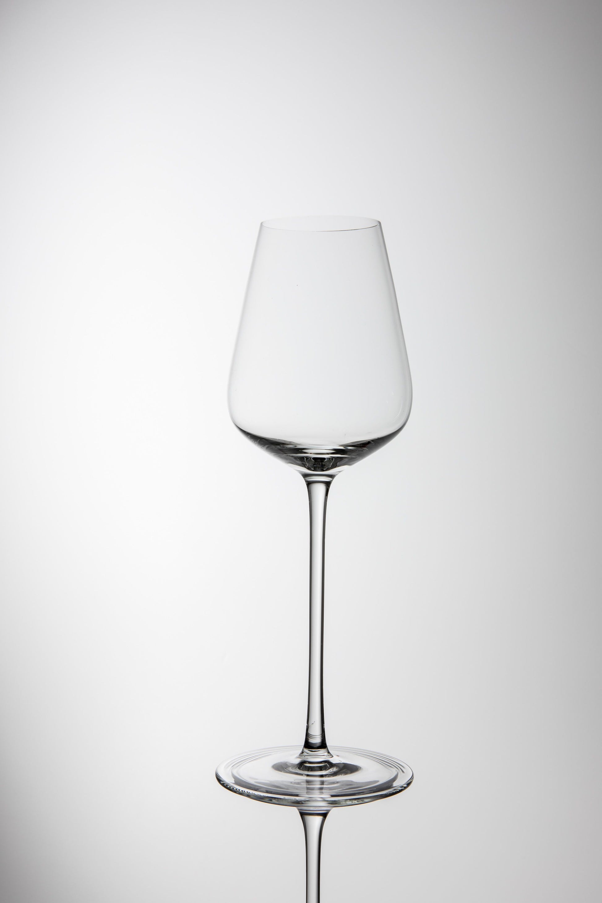 universal white wine glasses set by 1954 (6pc)